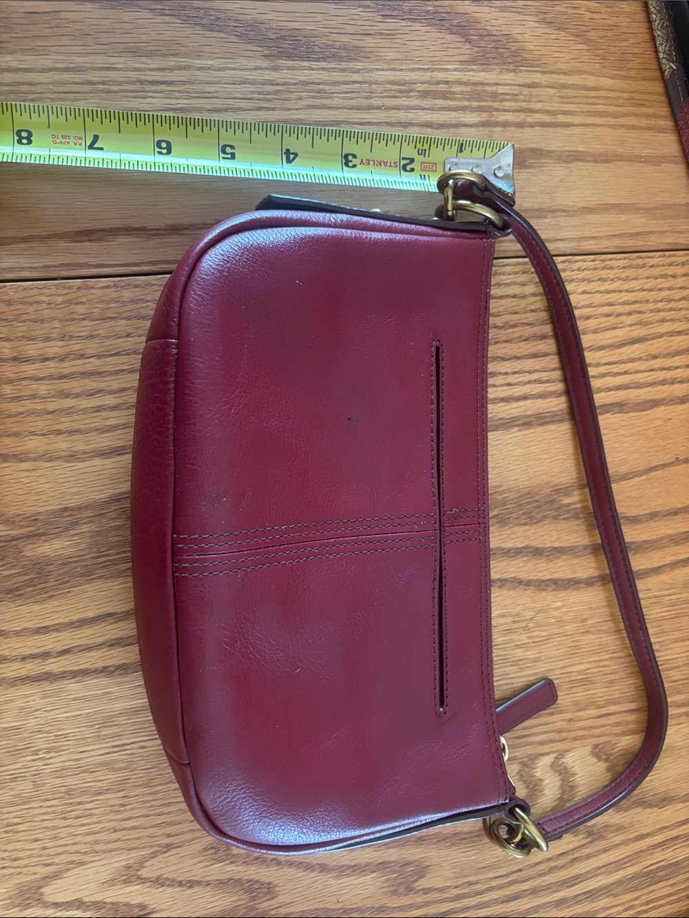 Fossil Red Leather Small Crossbody Bag with Gold Hardware - Picture 11 of 12